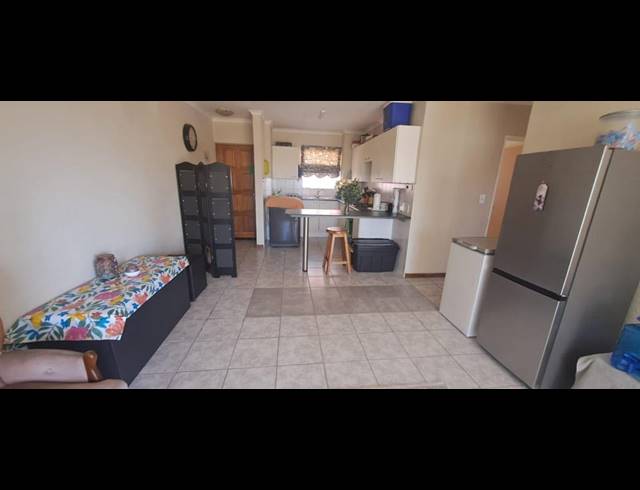 2 BEDROOM TOWNHOUSE FOR SALE IN ELANDSPARK